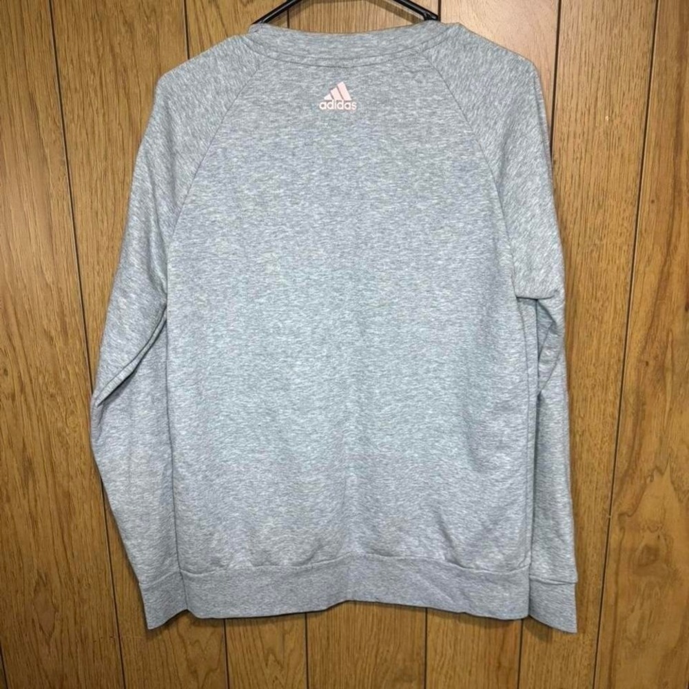 Grey Adidas crewneck sweatshirt Size Large - Picture 3 of 3